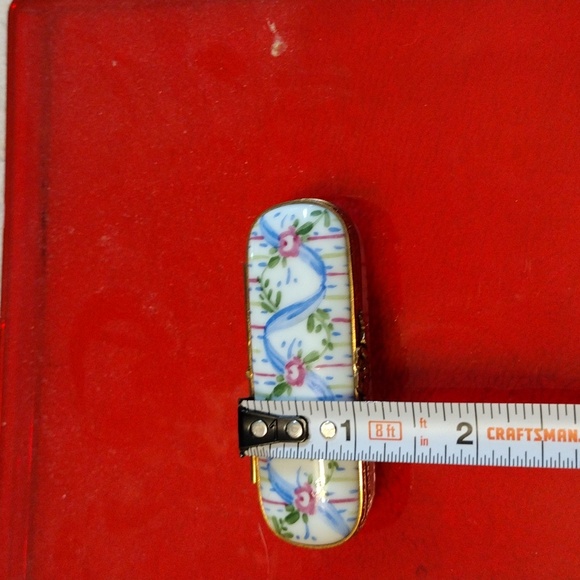 Authentic Limoges porcelain hand painted box - Picture 5 of 6